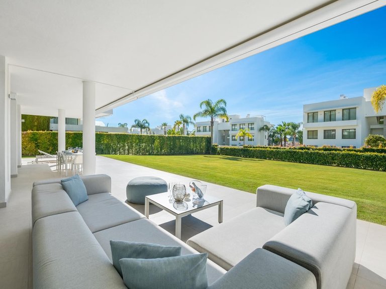 Apartment for Sale in Estepona, Malaga 3