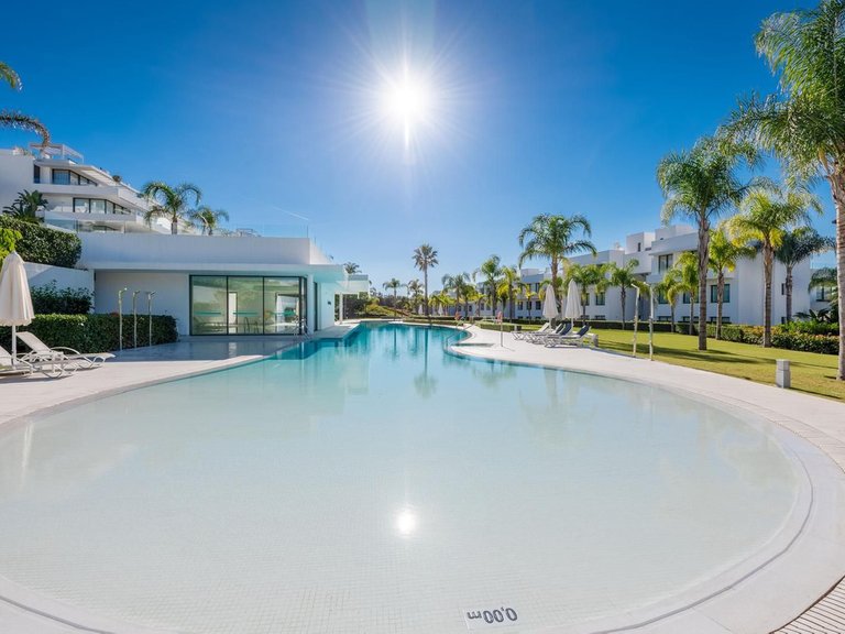 Apartment for Sale in Estepona, Malaga 5