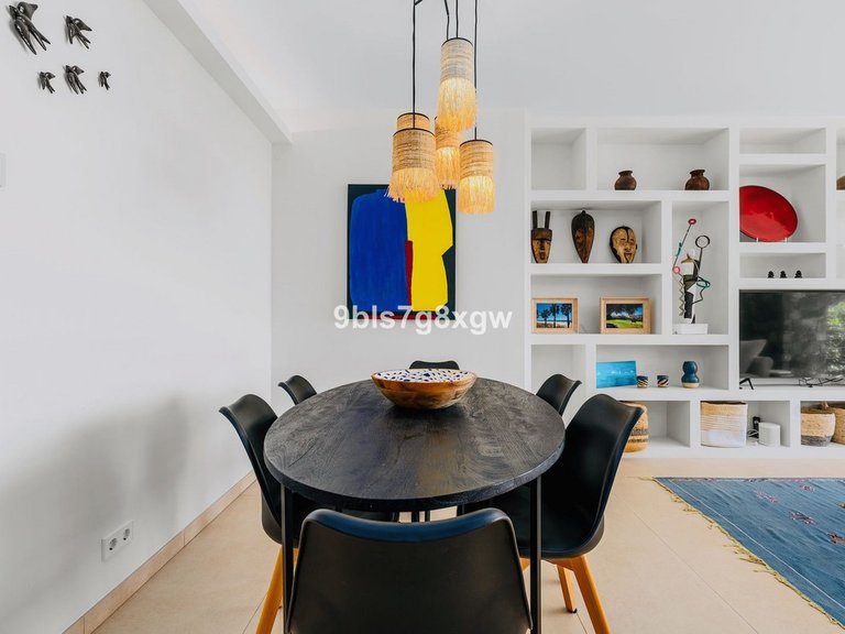 Apartment for Sale in La Quinta, Malaga 11