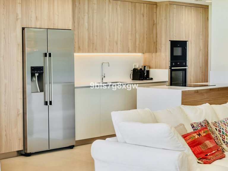Apartment for Sale in La Quinta, Malaga 12