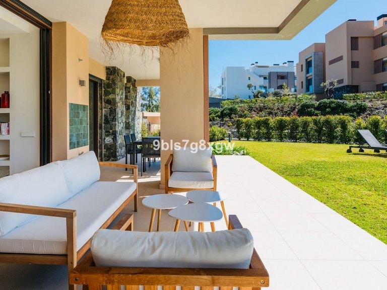 Apartment for Sale in La Quinta, Malaga 25
