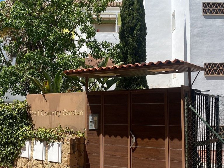 Apartment for Sale in Torrequebrada, Malaga 2