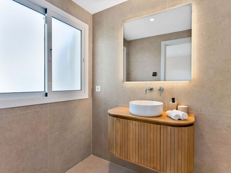 Villa for Sale in Nagüeles, Malaga 13