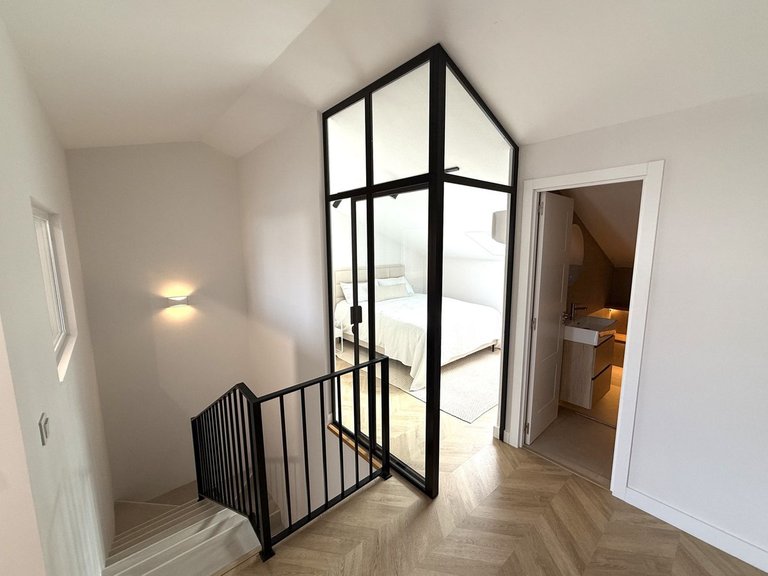 Villa for Sale in Nagüeles, Malaga 17