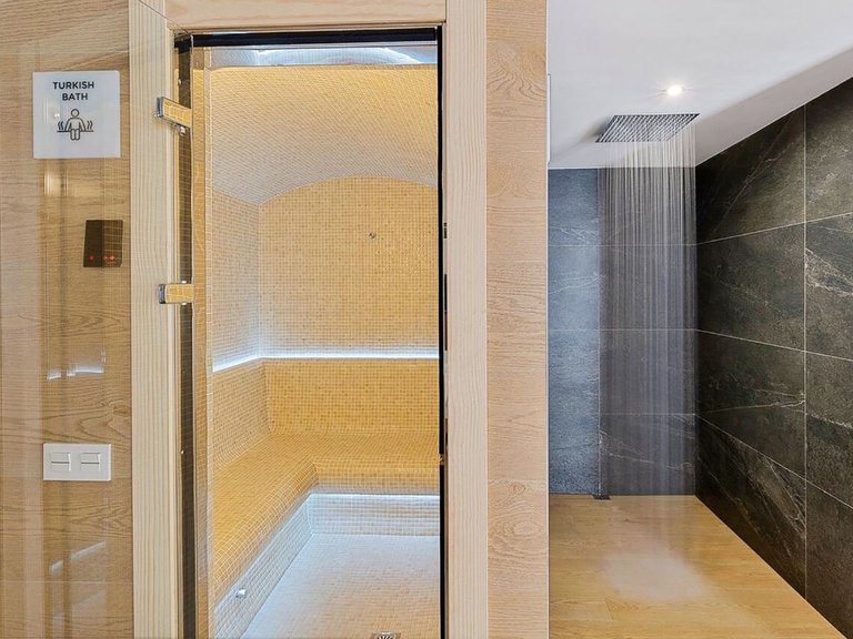 Apartment for Sale in Carvajal, Malaga 25
