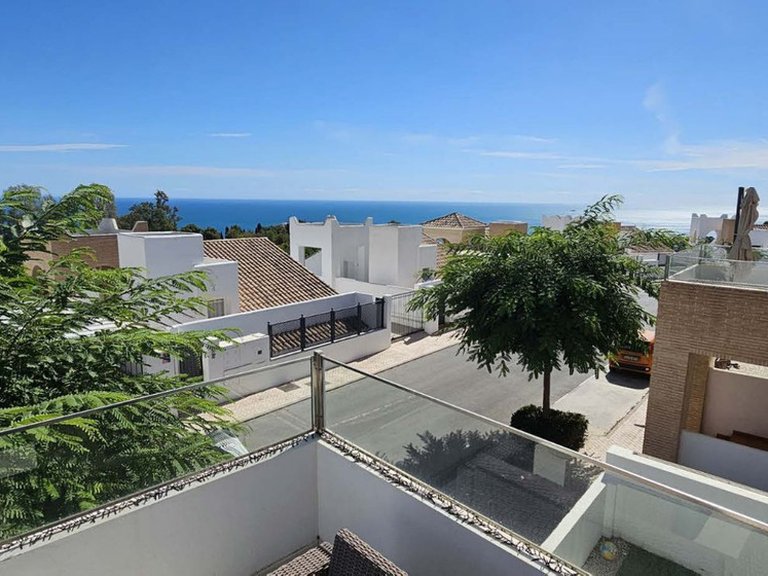 Villa for Sale in Benalmadena, Malaga 36