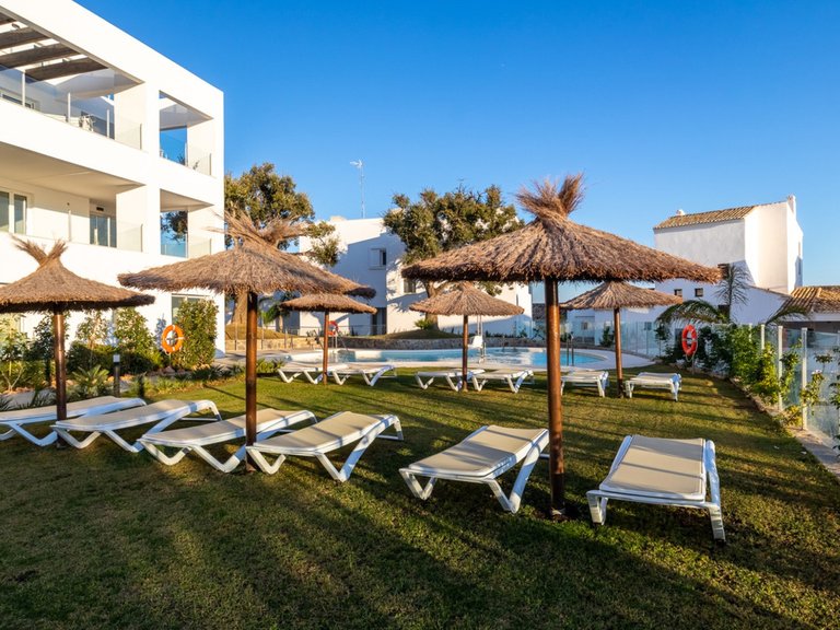 Apartment for Sale in Altos De Los Monteros, Malaga 1
