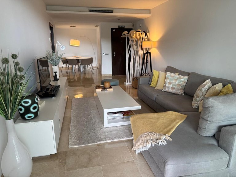 Apartment for Sale in La Mairena, Malaga 3