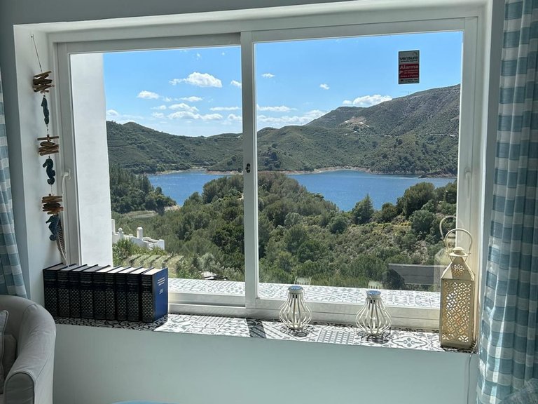 Villa for Sale in Istán, Malaga 12
