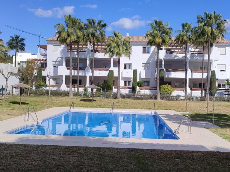 Apartment for Sale in Selwo, Malaga 1