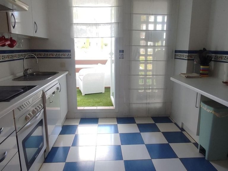 Apartment for Sale in Selwo, Malaga 9
