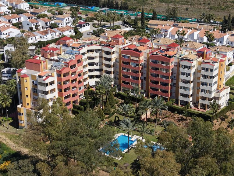 Apartment for Sale in Estepona, Malaga 2