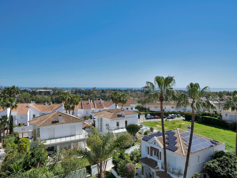 Apartment for Sale in Estepona, Malaga 30