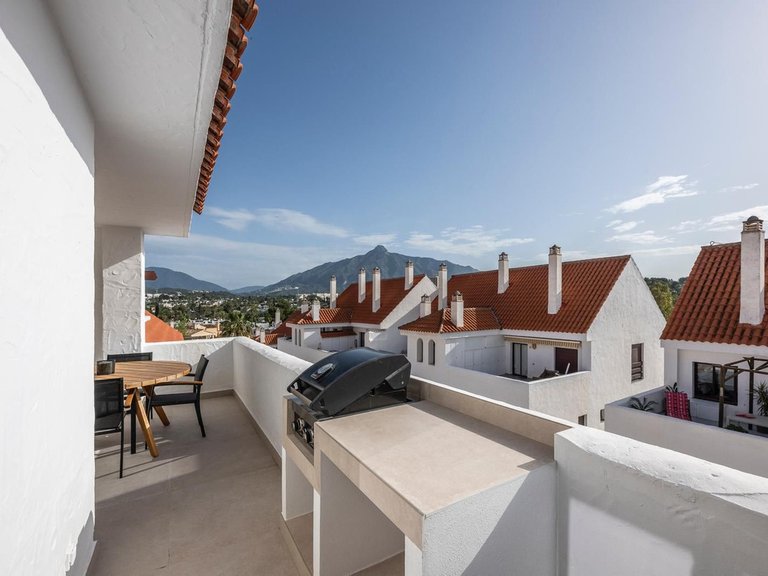 Apartment for Sale in Costa del Sol Nueva Andalucía, Malaga 14
