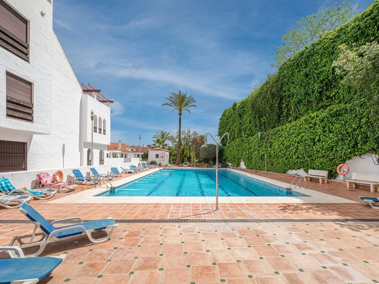 Apartment for Sale in Costa del Sol Nueva Andalucía, Malaga 20