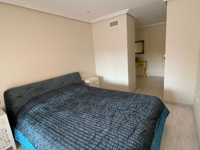 Apartment for Sale in Benahavís, Malaga 11