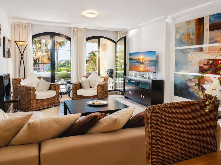 Apartment for Sale in Los Arqueros, Malaga 14