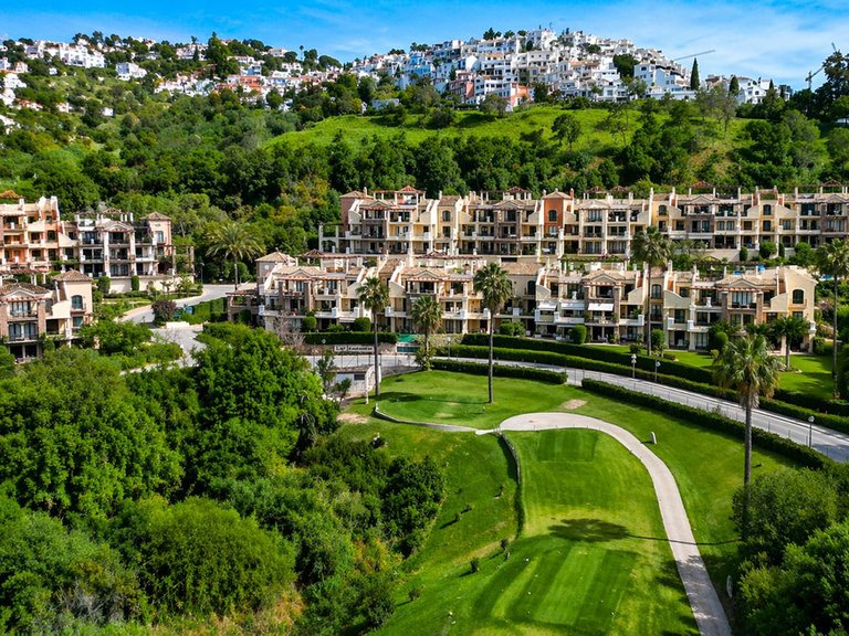 Apartment for Sale in Los Arqueros, Malaga 9