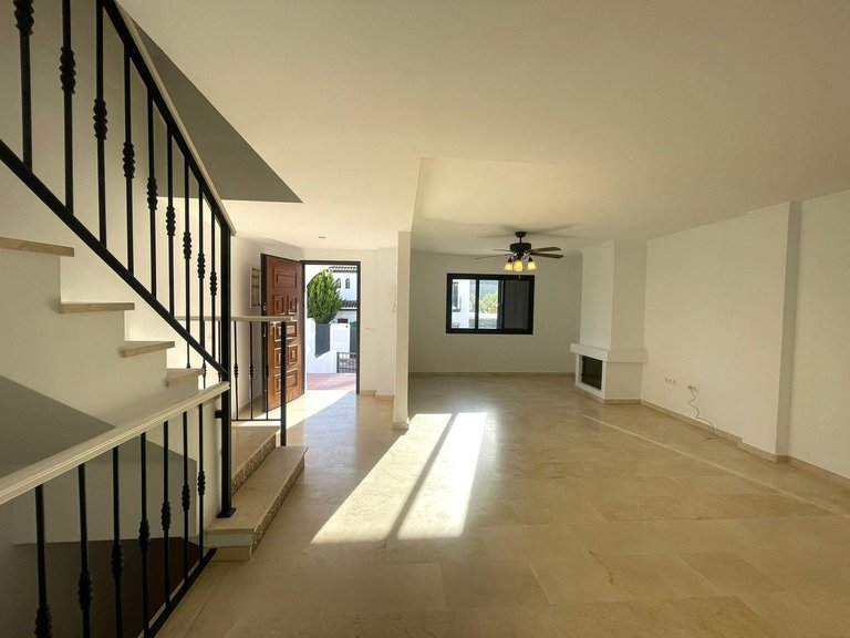 Villa for Sale in Manilva, Malaga 4