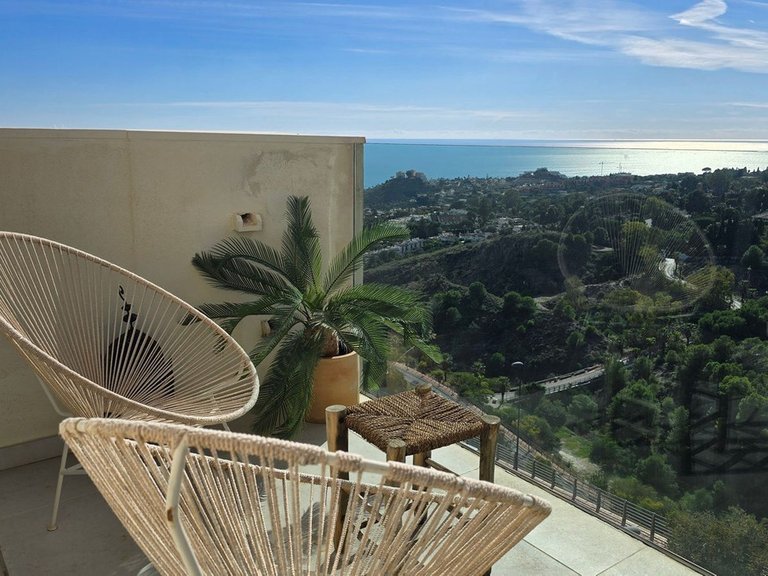 Apartment for Sale in Benalmadena, Malaga 23
