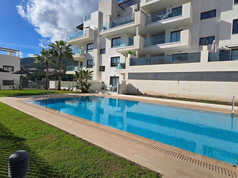 Apartment for Sale in Benalmadena, Malaga 28