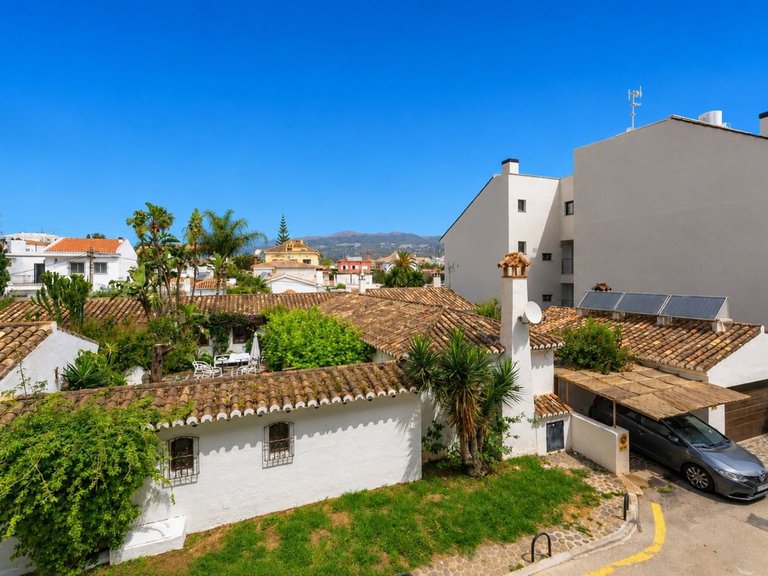 Apartment for Sale in Fuengirola, Malaga 12