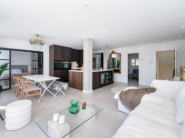Apartment for Sale in La Quinta, Malaga 12