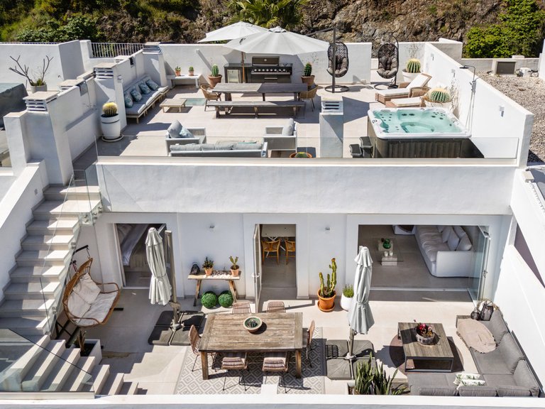 Apartment for Sale in La Quinta, Malaga 2