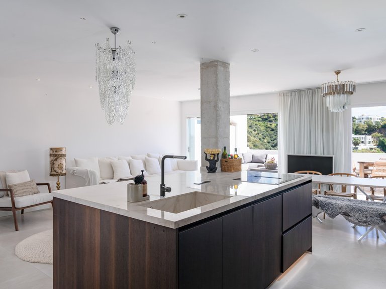 Apartment for Sale in La Quinta, Malaga 9