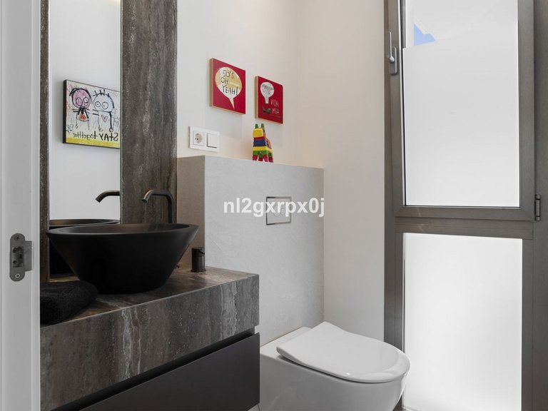 Villa for Sale in Marbella, Malaga 27