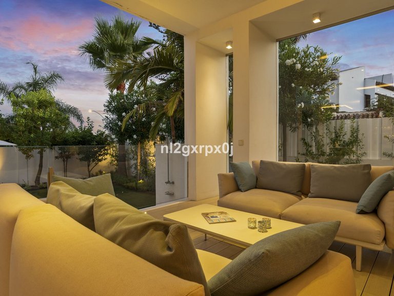 Villa for Sale in Marbella, Malaga 36