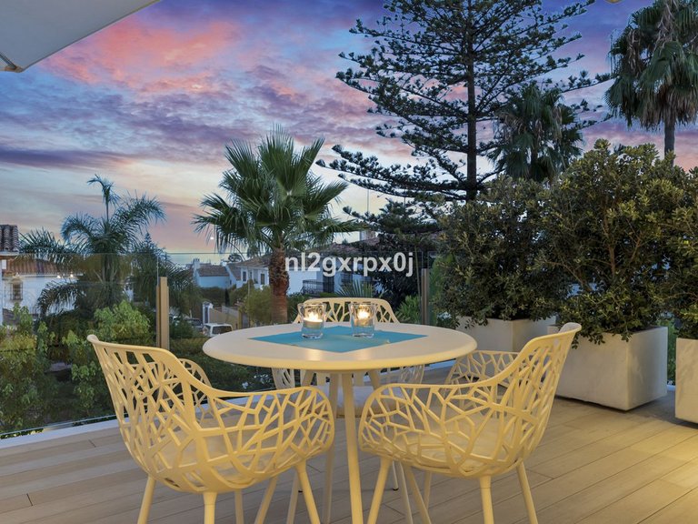 Villa for Sale in Marbella, Malaga 45