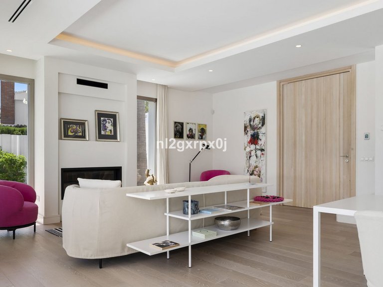 Villa for Sale in Marbella, Malaga 6