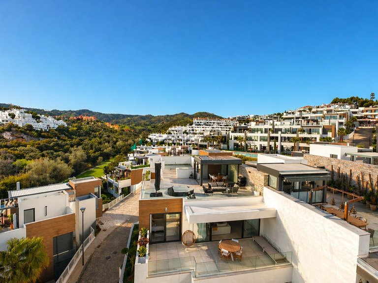 Apartment for Sale in Cabopino, Malaga 30