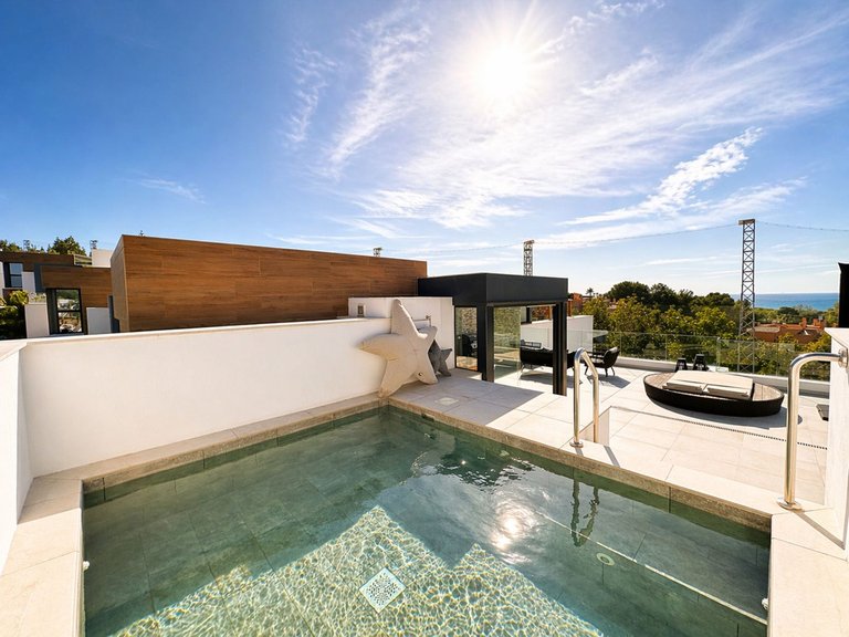 Apartment for Sale in Cabopino, Malaga 31