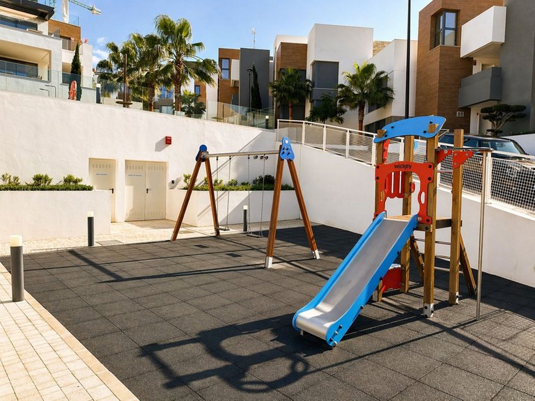 Apartment for Sale in Cabopino, Malaga 42