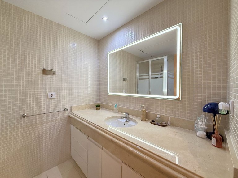 Apartment for Sale in Estepona, Malaga 25