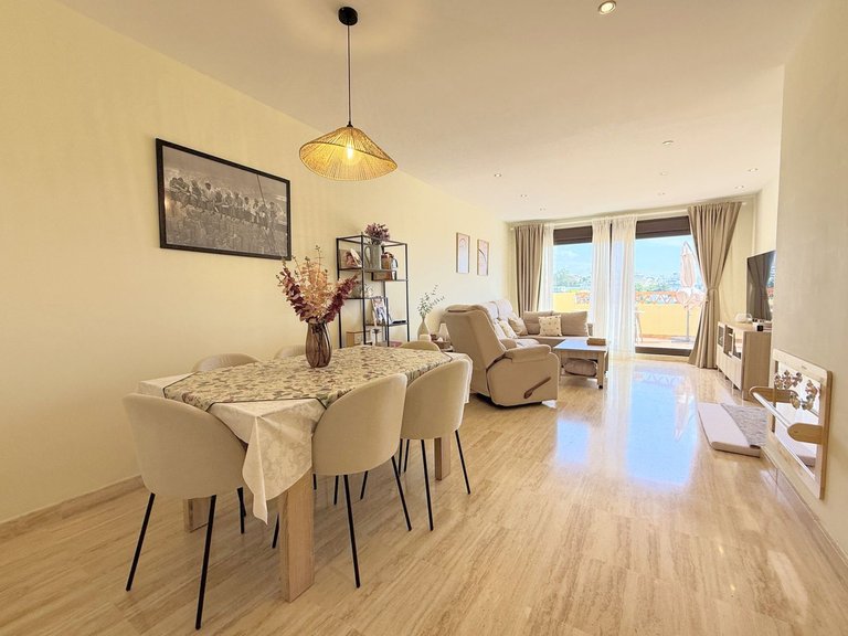 Apartment for Sale in Estepona, Malaga 4