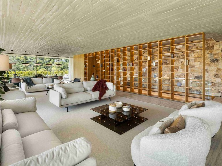 Villa for Sale in Benahavís, Malaga 13