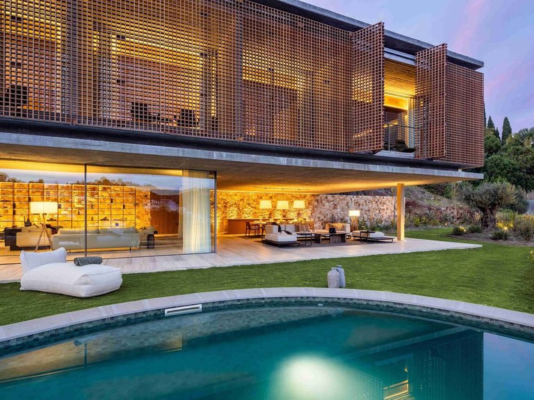 Villa for Sale in Benahavís, Malaga 24