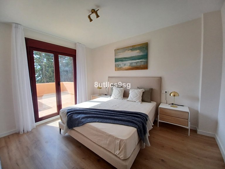 Apartment for Sale in Benahavís, Malaga 26