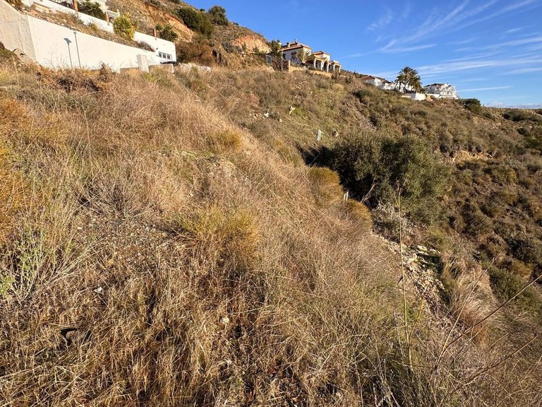 Plot for Sale in Alhaurín El Grande, Malaga 12