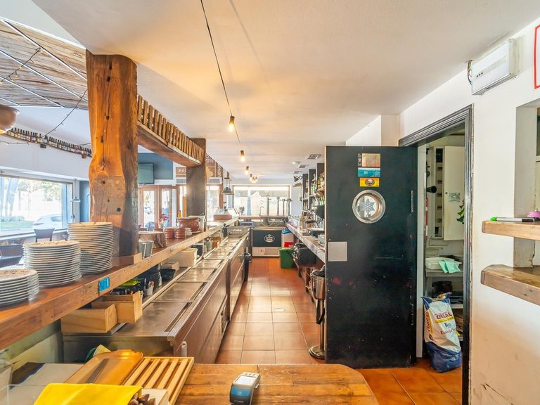 Commercial for Sale in Fuengirola, Malaga 19