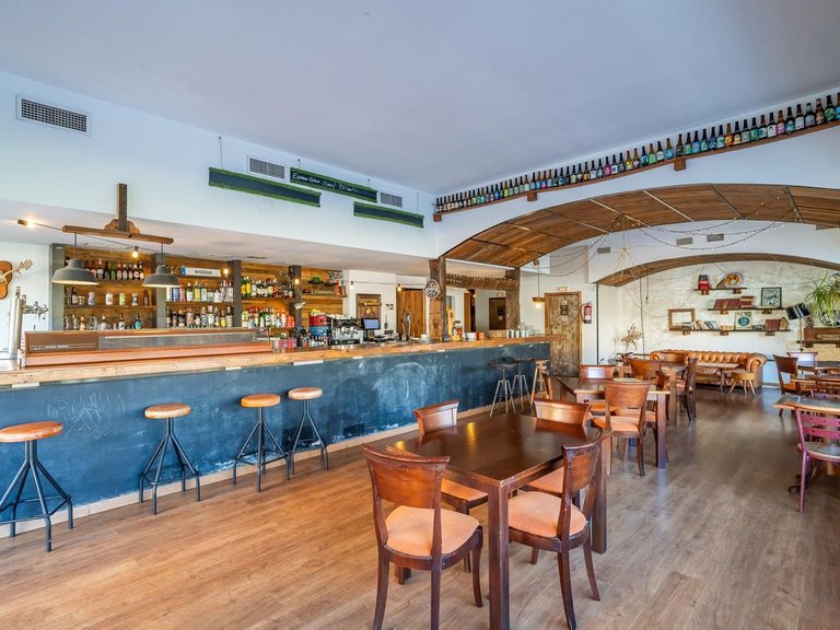 Commercial for Sale in Fuengirola, Malaga 5