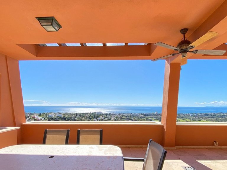 Apartment for Sale in El Rosario, Malaga 3