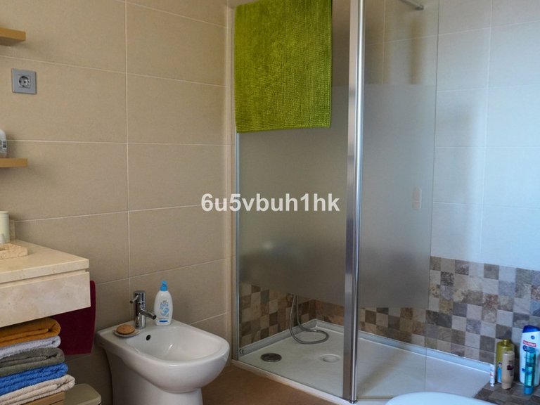 Villa for Sale in Málaga, Malaga 13