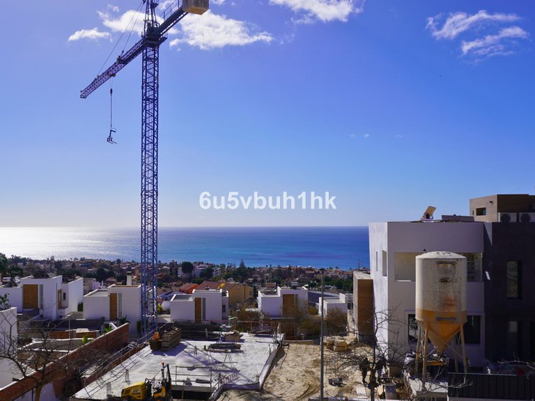 Villa for Sale in Málaga, Malaga 16
