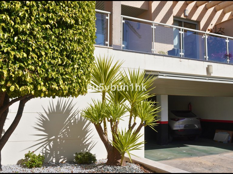Villa for Sale in Málaga, Malaga 23
