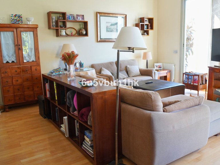 Villa for Sale in Málaga, Malaga 3
