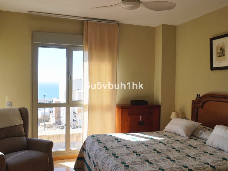 Villa for Sale in Málaga, Malaga 9